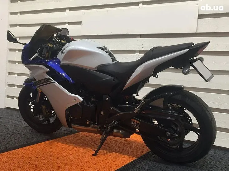 Honda CBR Image 3